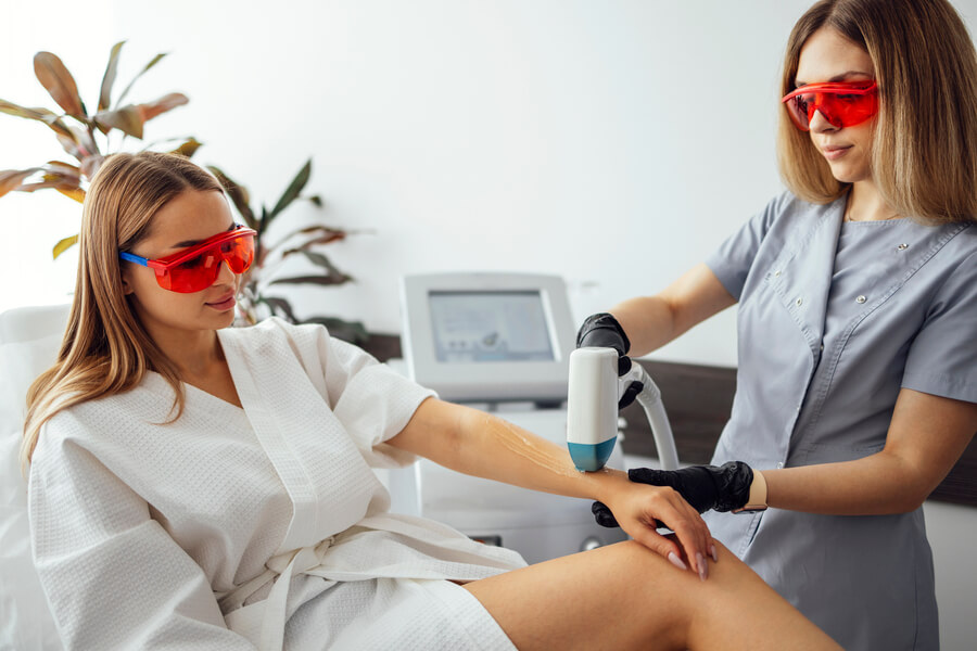 ¿Dónde puedo reservar una cita para depilación láser cerca de mi ciudad en Colombia?